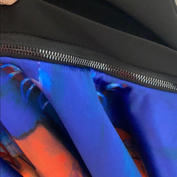 Dress - Picture 3 of 10